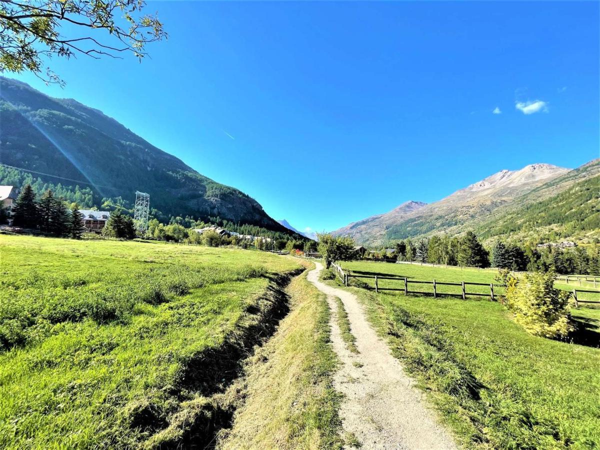 Appartement Cosy 2 Pieces, 6 Couchages, Proche Pistes Et Commerces, Parking Inclus - La Salle-Les-Alpes - Fr-1-330F-88 Serre Chevalier Bagian luar foto